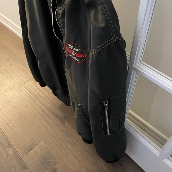 Unlimited Jeans Jacket - Picture 3 of 4